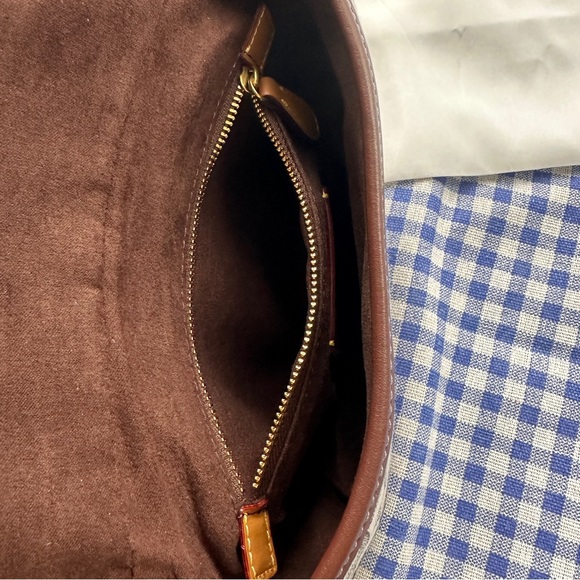 Coach Canvas Chain Shoulder Bag - Picture 6 of 10